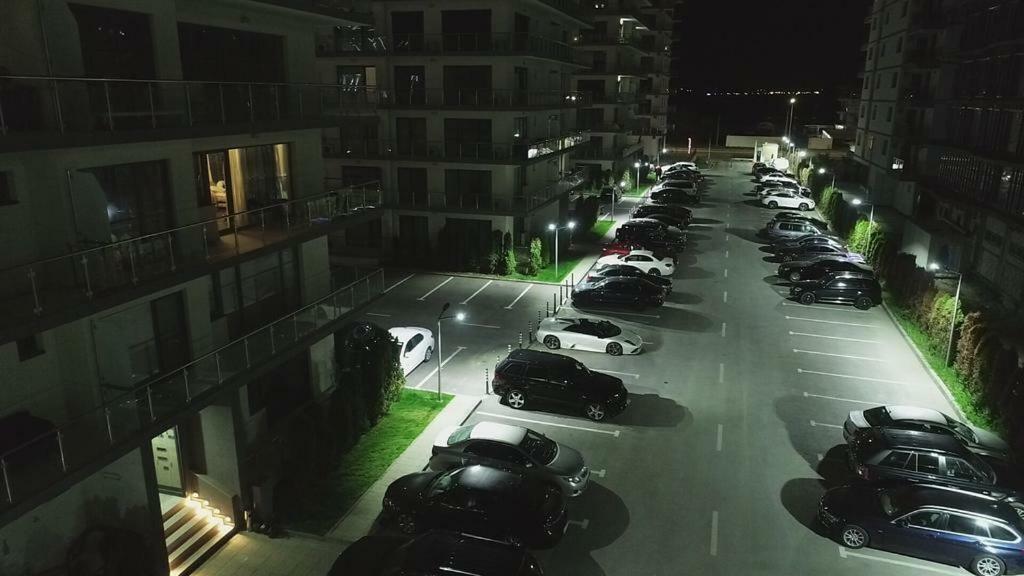 Desilva Residence Apartment Mamaia Luaran gambar